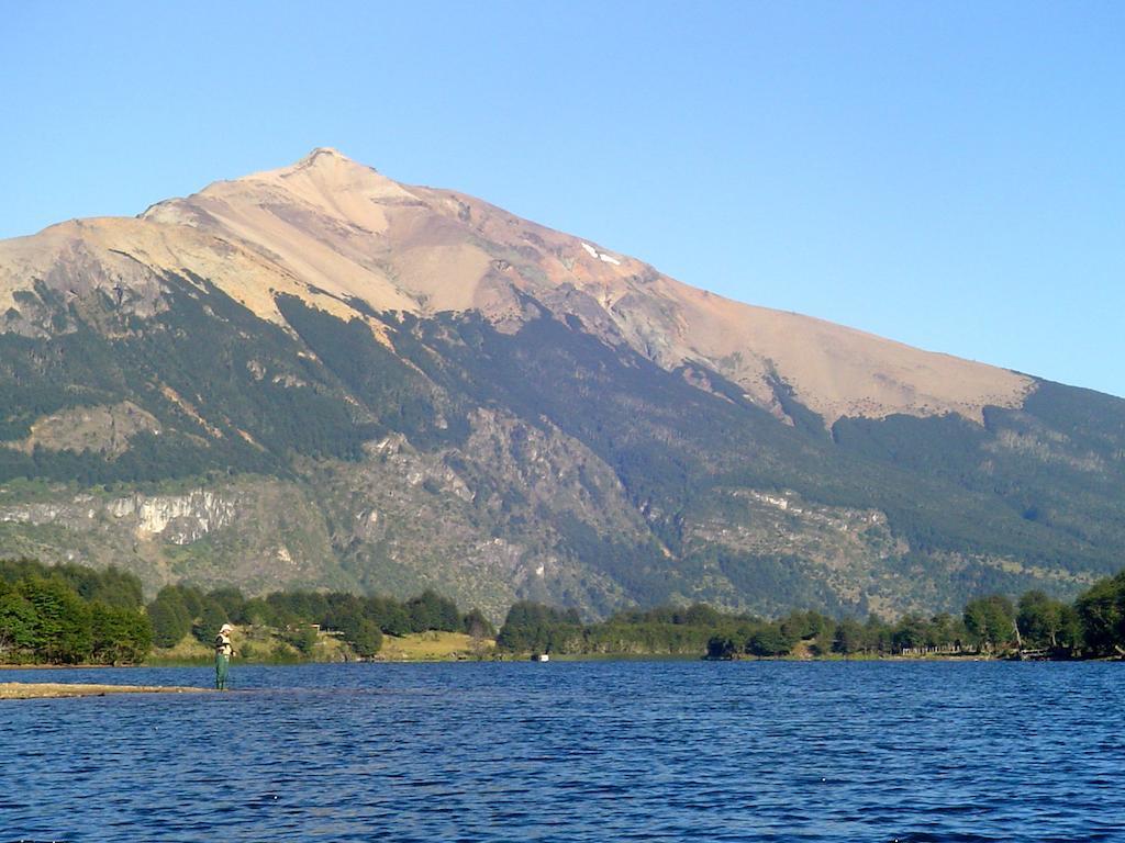 Lodge De Montana Lago Monreal El Blanco Extérieur photo