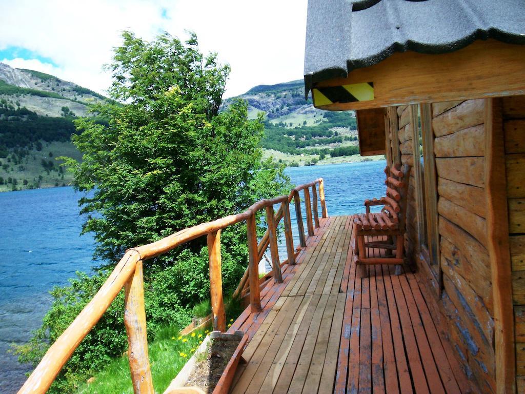 Lodge De Montana Lago Monreal El Blanco Extérieur photo