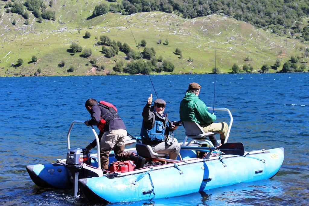 Lodge De Montana Lago Monreal El Blanco Extérieur photo